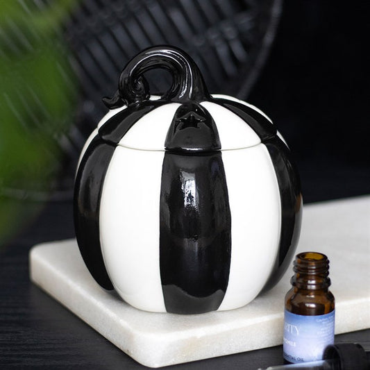 Black & White Pumpkin Wax & Oil Burner